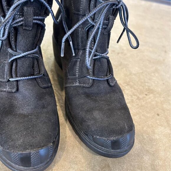 SOREL woman’s leather boots. Black. Wedge heel. Size 8. - Picture 5 of 9
